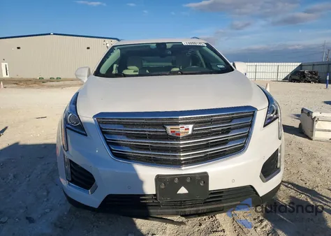 2018 Cadillac Xt5 Luxury z USA, uszkodzony, nr VIN 1GYKNCRSXJZ199811